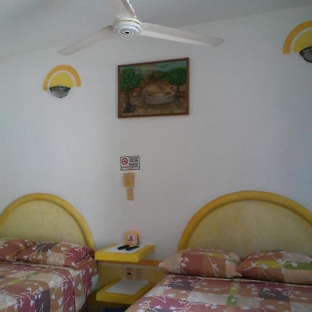 Hotel Sarabi Barra de Navidad Εξωτερικό φωτογραφία