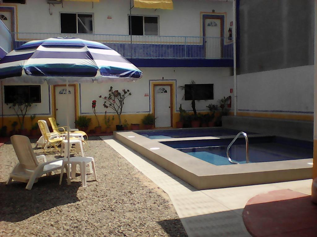 Hotel Sarabi Barra de Navidad Εξωτερικό φωτογραφία