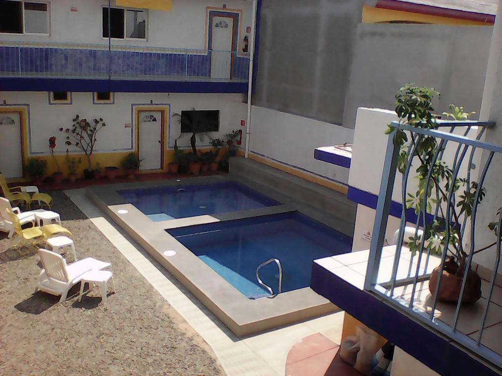 Hotel Sarabi Barra de Navidad Εξωτερικό φωτογραφία