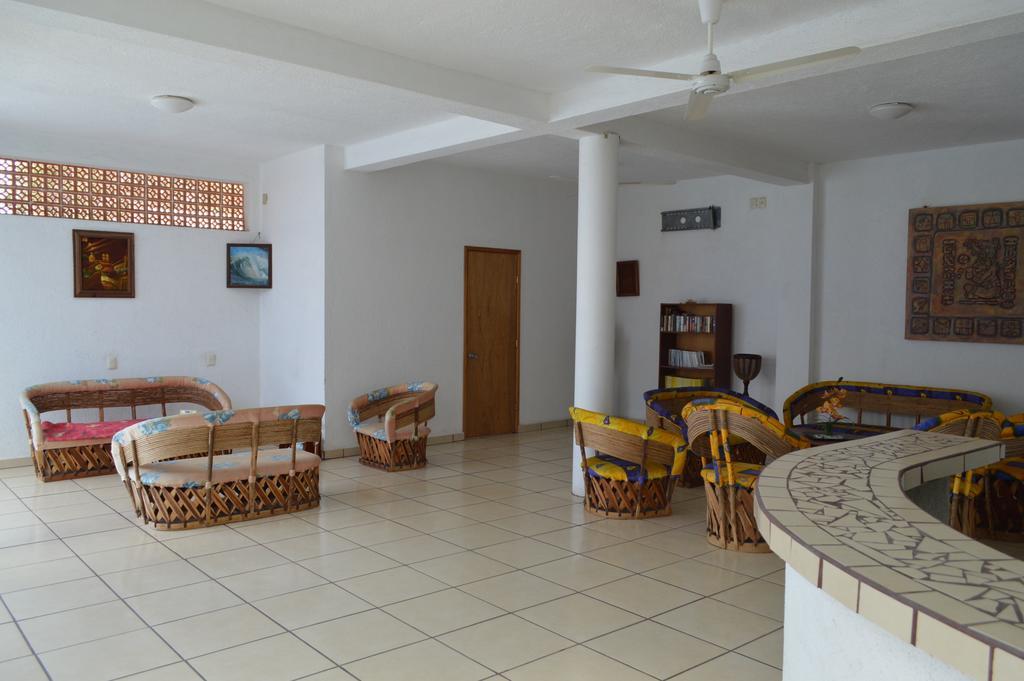 Hotel Sarabi Barra de Navidad Εξωτερικό φωτογραφία