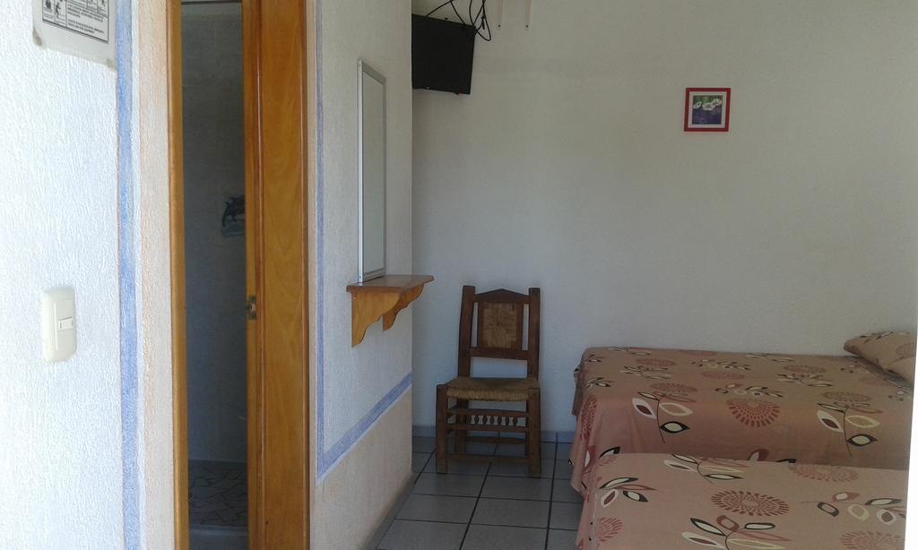 Hotel Sarabi Barra de Navidad Εξωτερικό φωτογραφία