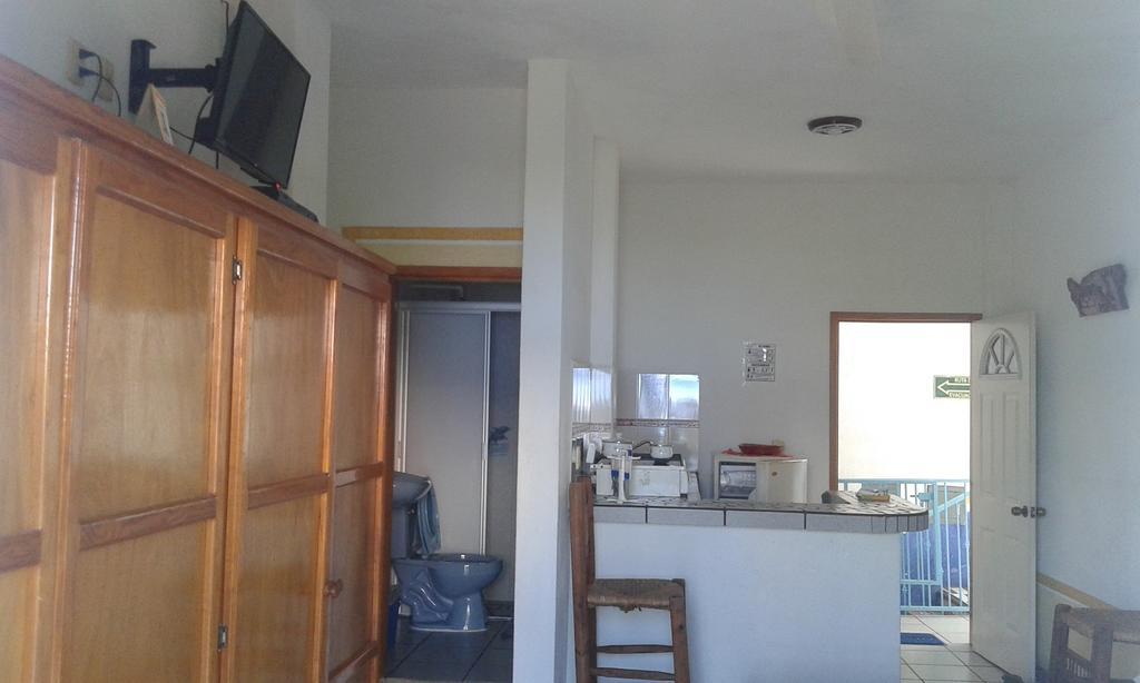 Hotel Sarabi Barra de Navidad Εξωτερικό φωτογραφία