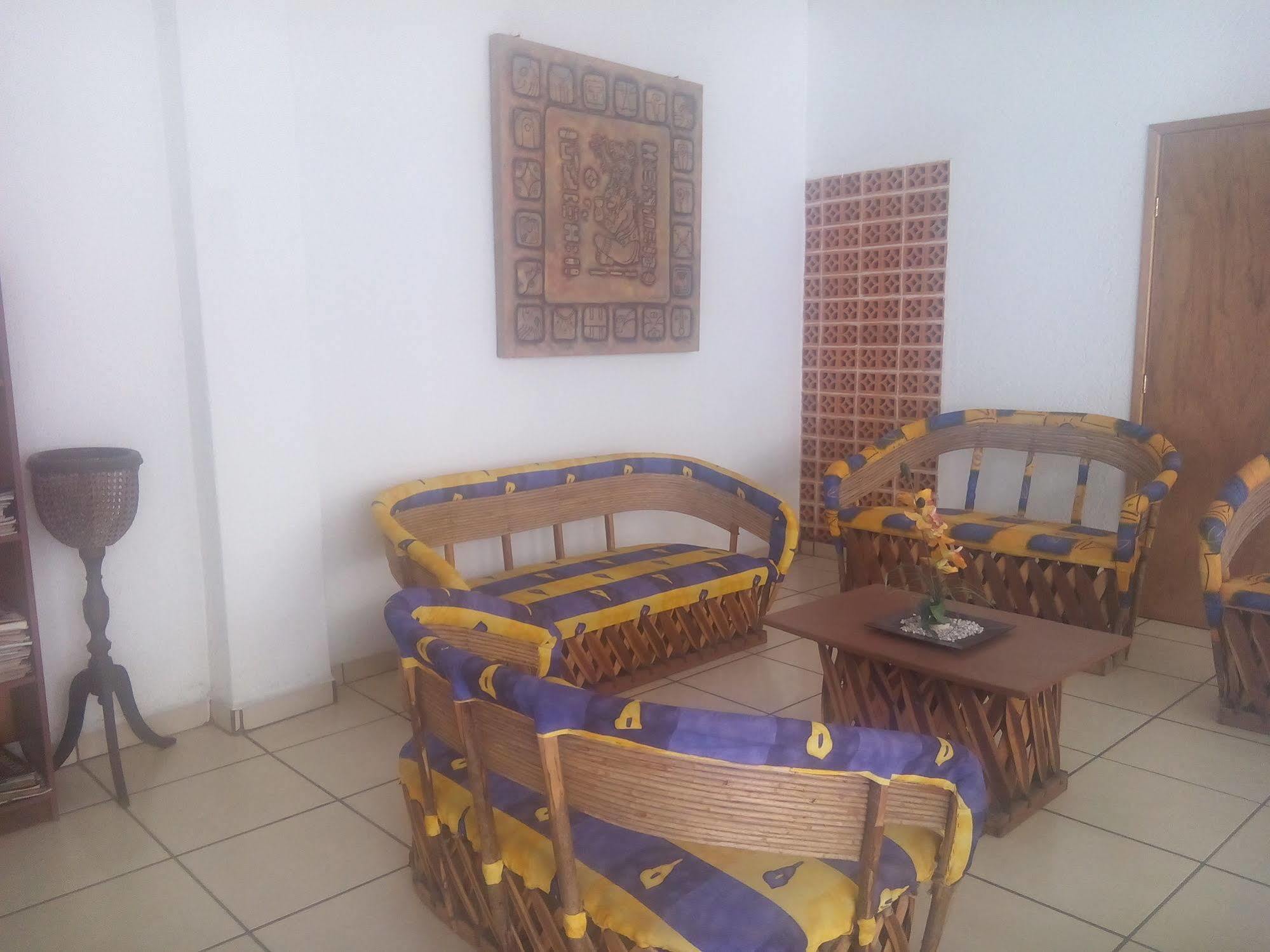 Hotel Sarabi Barra de Navidad Εξωτερικό φωτογραφία