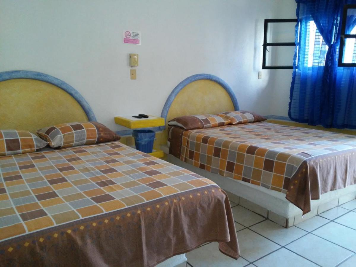 Hotel Sarabi Barra de Navidad Εξωτερικό φωτογραφία