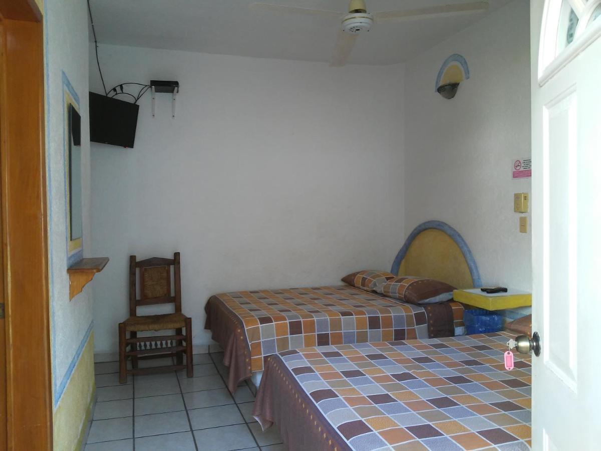 Hotel Sarabi Barra de Navidad Εξωτερικό φωτογραφία